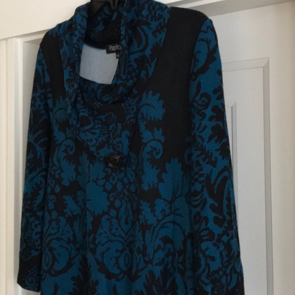 Dress - Picture 4 of 5